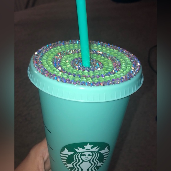 Rhinestone Starbucks Tumblers with straws - Picture 12 of 12